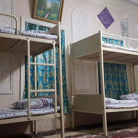 Guesthouse Kamolot بخارى المظهر الخارجي الصورة